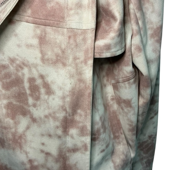 Bagatelle Faux Suede Tie-Dye Moto Jacket Women's Dusty Rose & White - Picture 6 of 6
